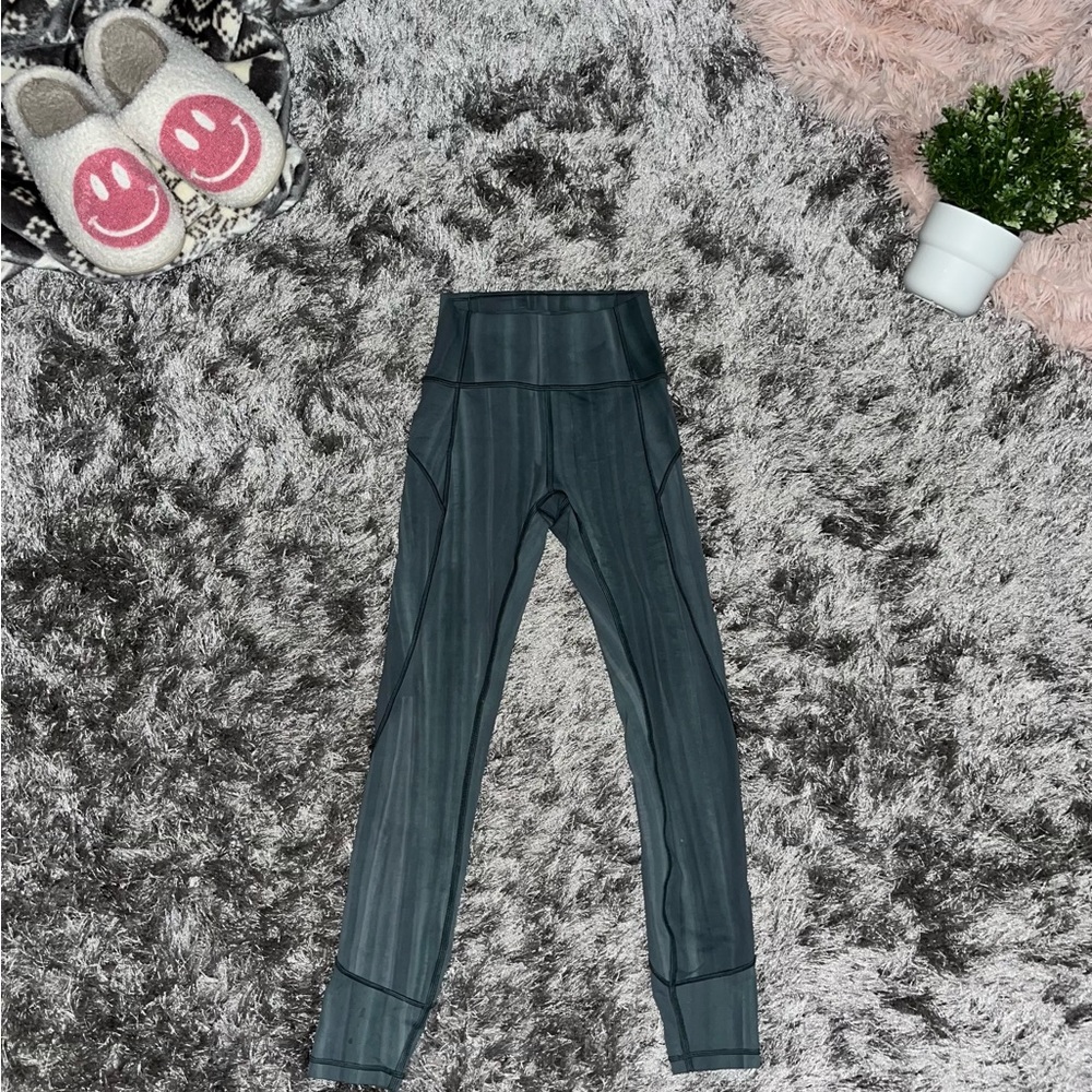 Womens Size 0 Lululemon leggings